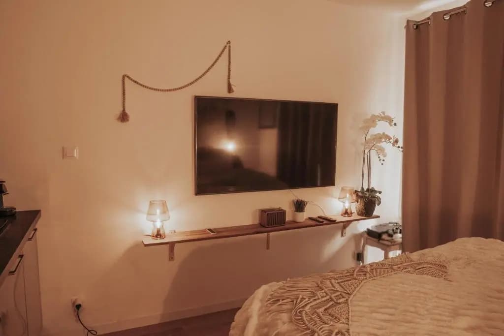Studio tt confort coeur ville avec terrasse et parking gratuit - Photo 5