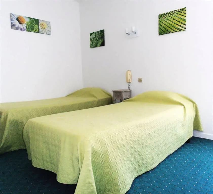 Hôtel côté sud - Photo 2