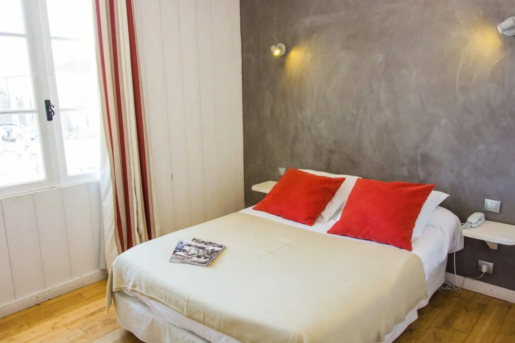 Hôtel Le Clocher - Photo 4