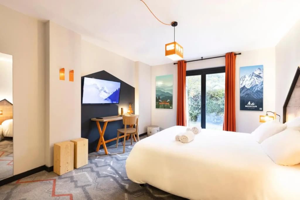 Base Camp Lodge - Albertville - Miniature 6