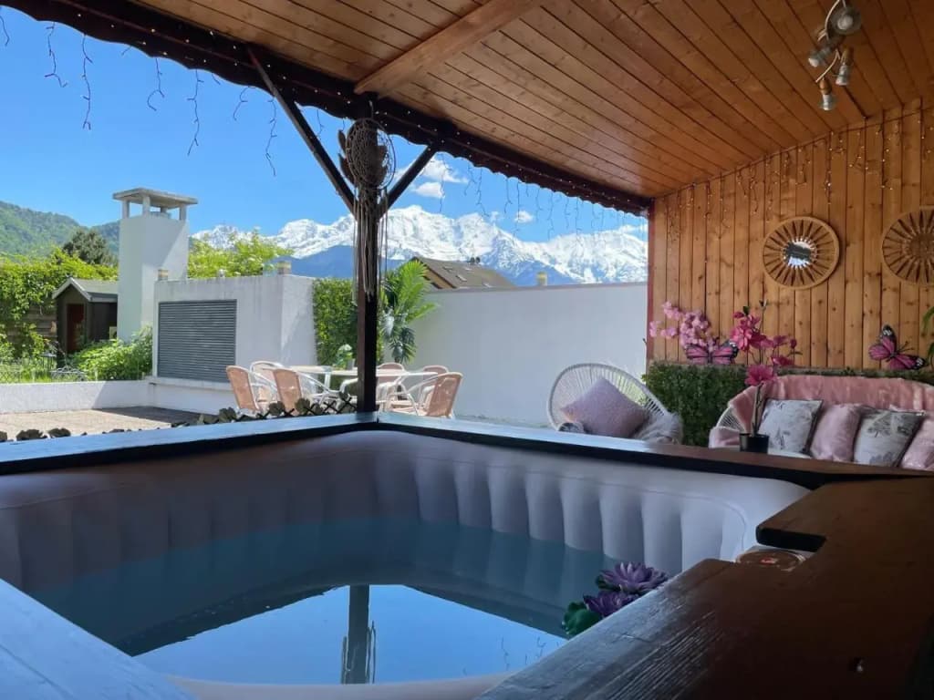 Rooftop 1 - Jacuzzi privé au pied du Monte-blanco - Photo 1