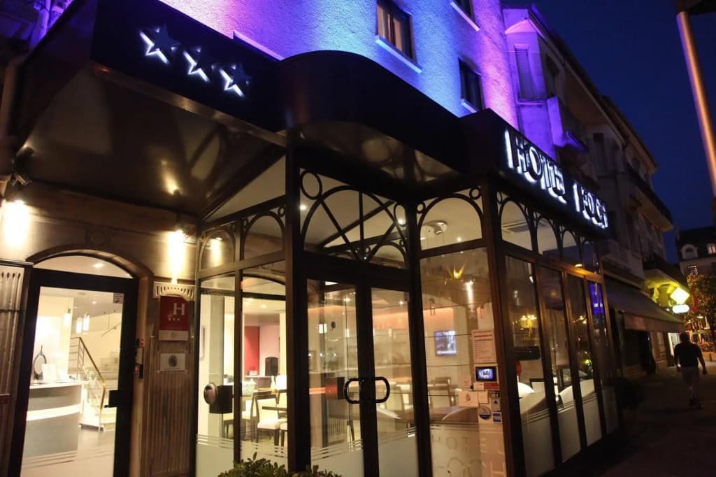 Hôtel Foch - Photo 1