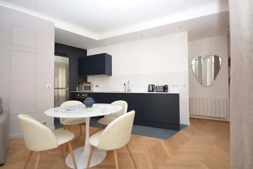 Reva Suites - Miniature 6