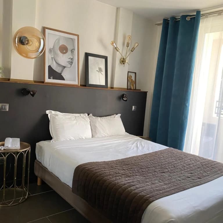 Cors Hotel - Photo 5