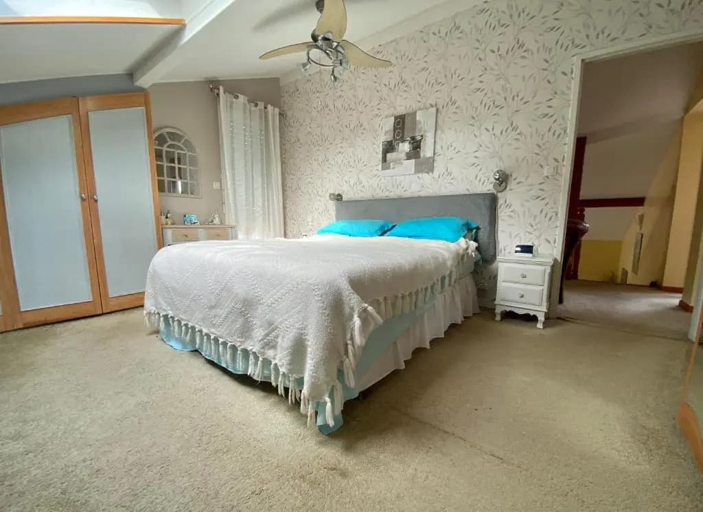 Charming villa, tranquillity by the forest - Photo 4