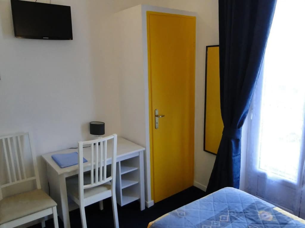 Hotel Le Lys - Photo 1