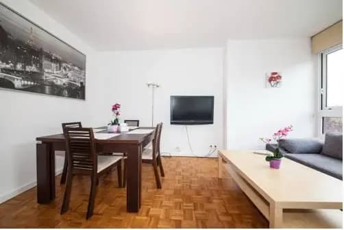 Clémenceau-La Défense Appartement - Photo 5