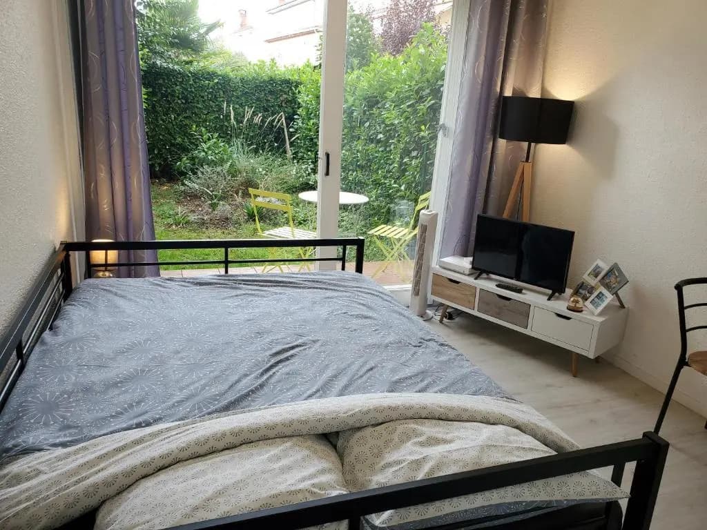 Appartement avec jardin privatif - Photo 1