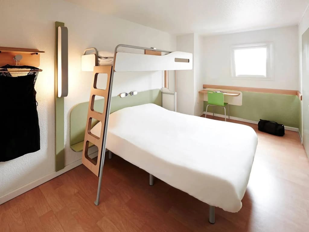 B&B HOTEL Strasbourg Nord Schiltigheim - Photo 2