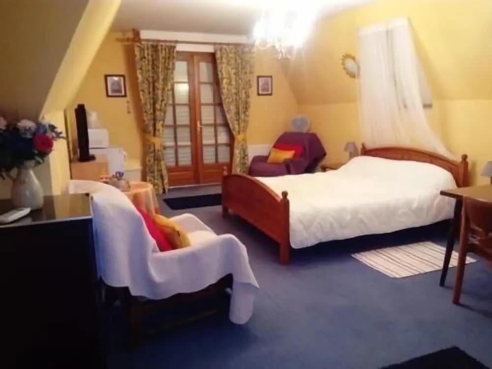 Bed & Breakfast - Photo 1