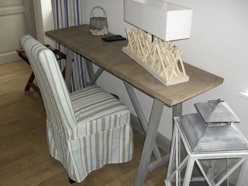 Hotel Haut Koenigsbourg - Table d'Hotes - Miniature 6