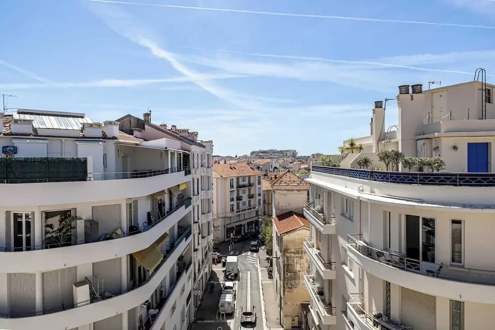 Cozy Apartment - Bright Skylight - Cannes Center - Photo 1
