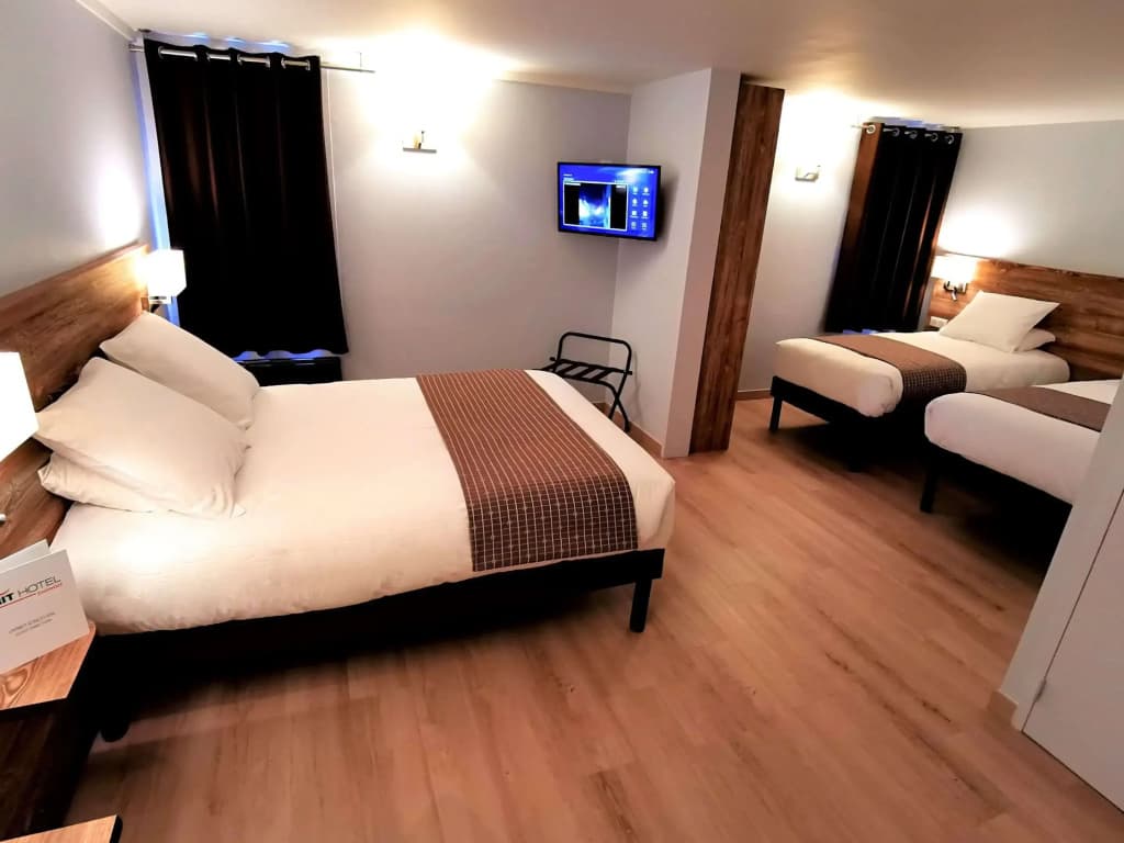 Brit Hotel Confort Pau Lons - Photo 5