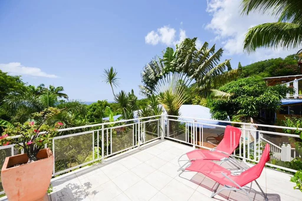 Maison de 2 chambres a Pointe Noire a 150 m de la plage avec vue sur la mer piscine partagee et jardin clos - Photo 5