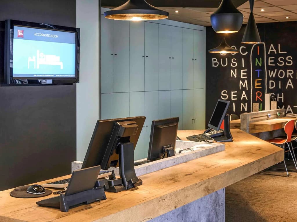 Hotel ibis Strasbourg Centre Halles - Photo 5