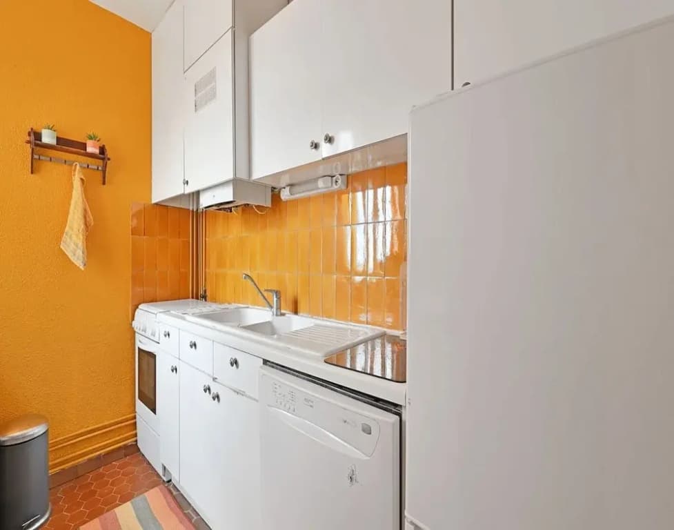 City-centered Comfort in Agde - Miniature 6