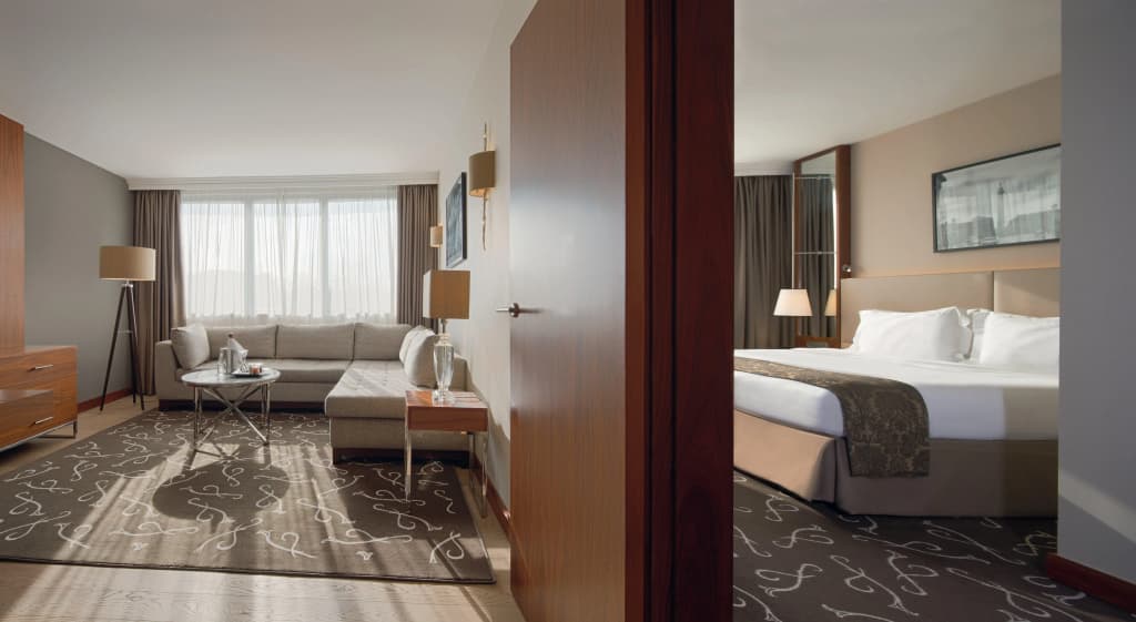 Crowne Plaza Paris - Neuilly - Photo 3