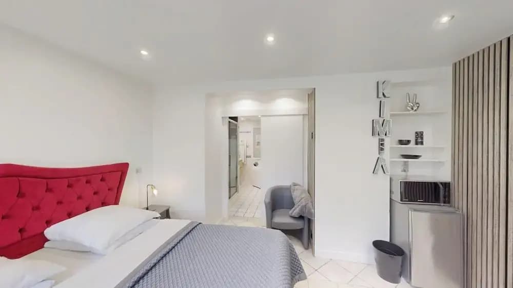 Kimia Suite Room - Photo 4