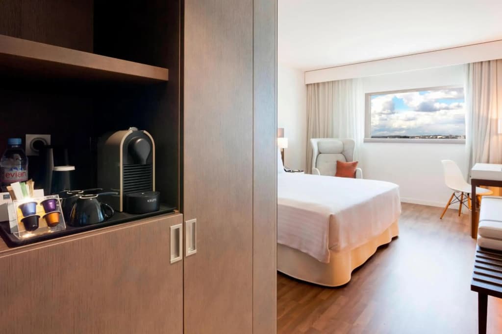 AC Hotel Paris Le Bourget Airport by Marriott - Miniature 7
