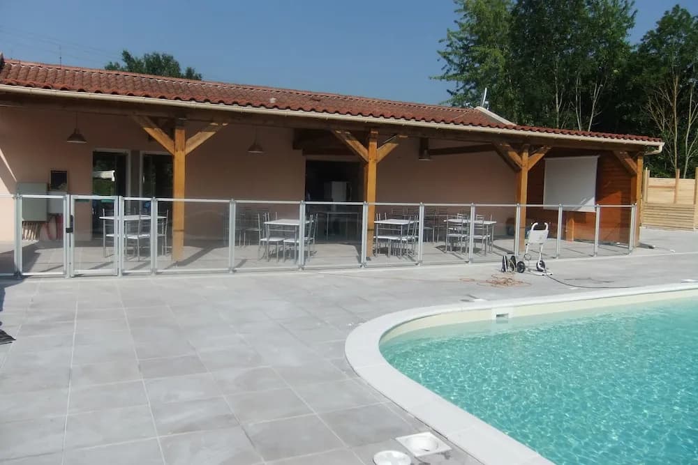 Camping La Croix Badeau - Chalet - Miniature 8