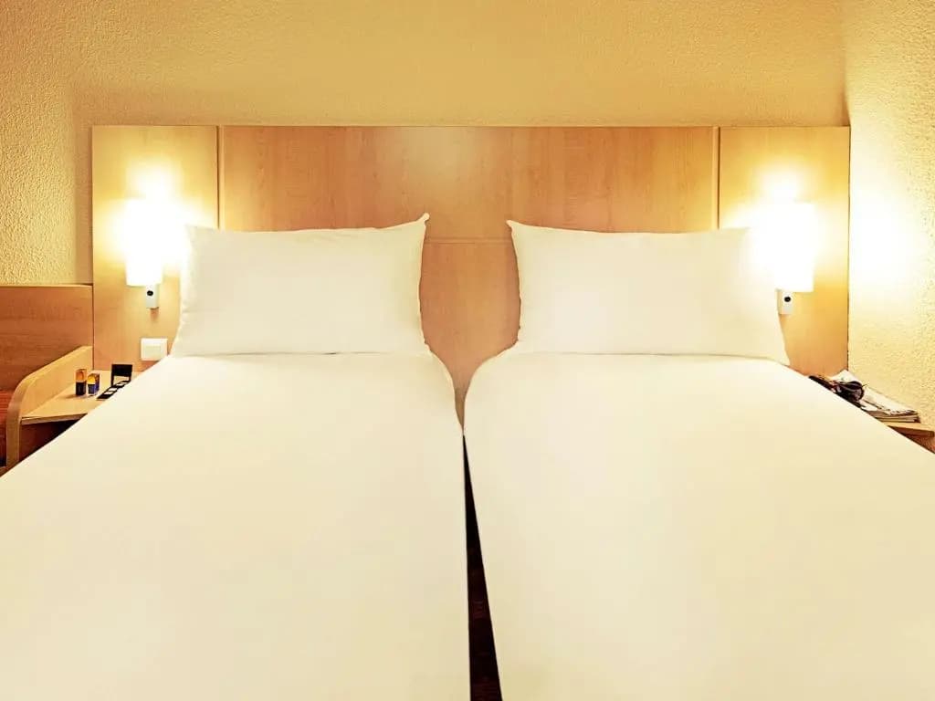 ibis Alencon - Miniature 7