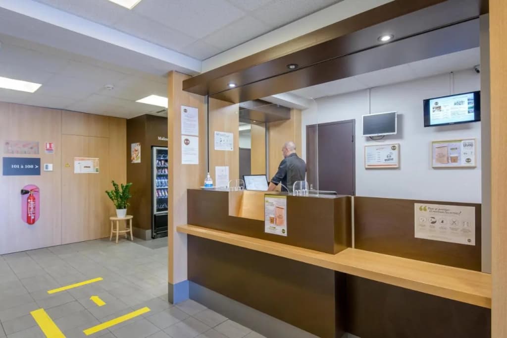B&B HOTEL Perpignan Nord - Photo 2