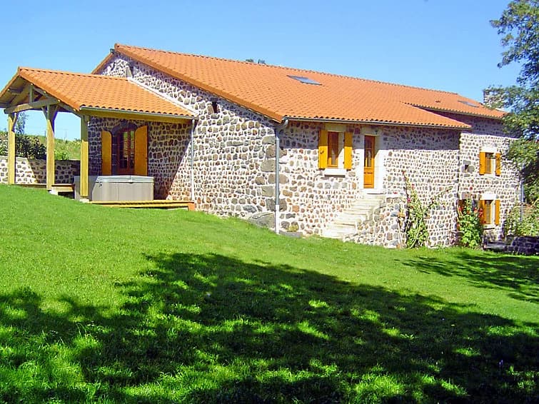 Les Roulottes de la Ferme des Chanaux - Photo 1