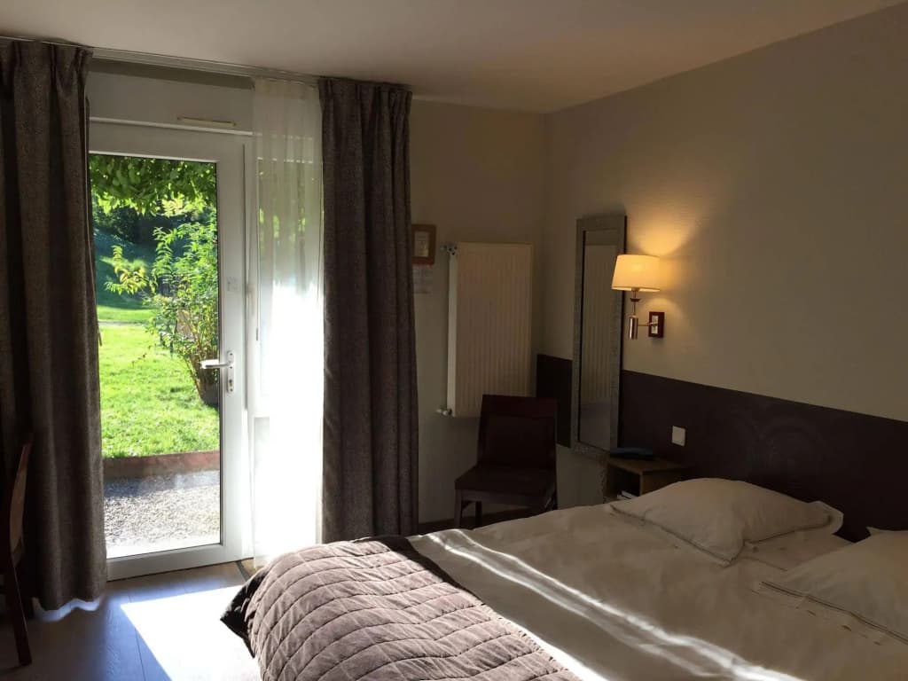 Le Saint Barnabé Hôtel & SPA - Photo 3