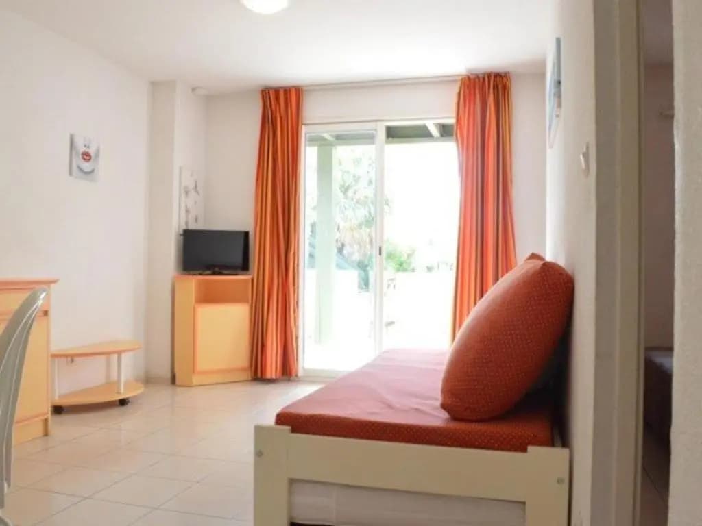Appartement Narbonne, 2 pièces, 4 personnes - FR-1-229B-748 - Photo 2