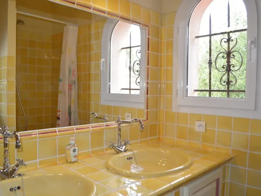 House in Montfort-sur-argens With Garden - Miniature 8