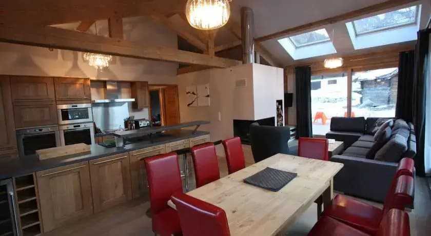 Chalet Union - Photo 1