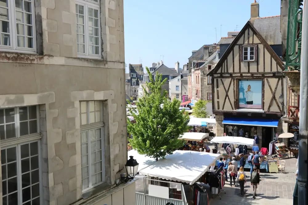 T2/T1 bis au centre de Vannes - Photo 1