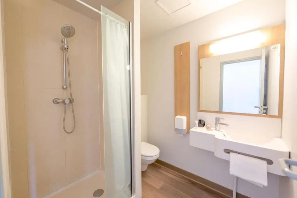 B&B HOTEL Perpignan Nord - Miniature 8