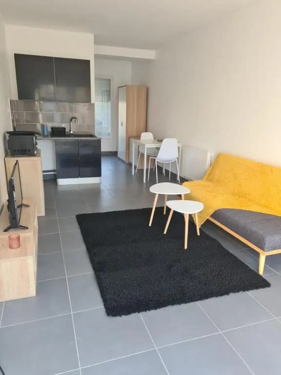 Jolie studio au calme avec jardin privatif. - Photo 2