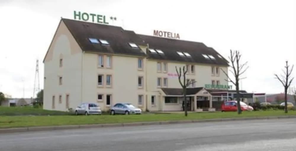 Hotel Motelia - Photo 1