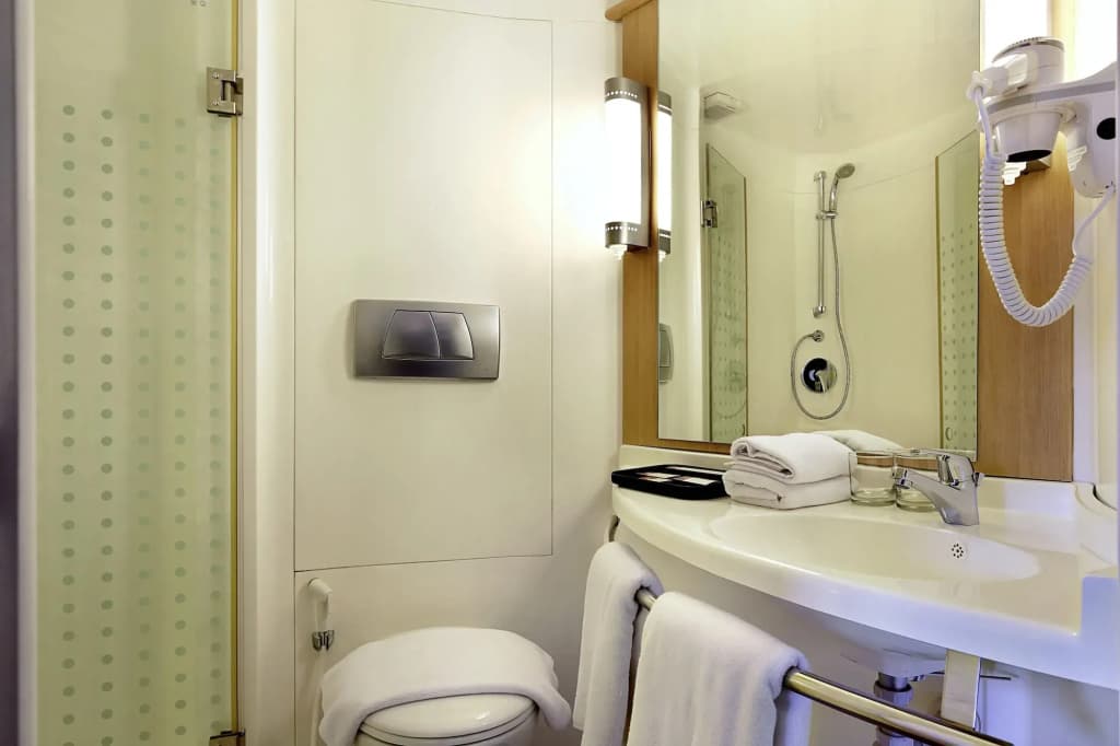 Ibis Golfe de Saint Tropez - Miniature 8