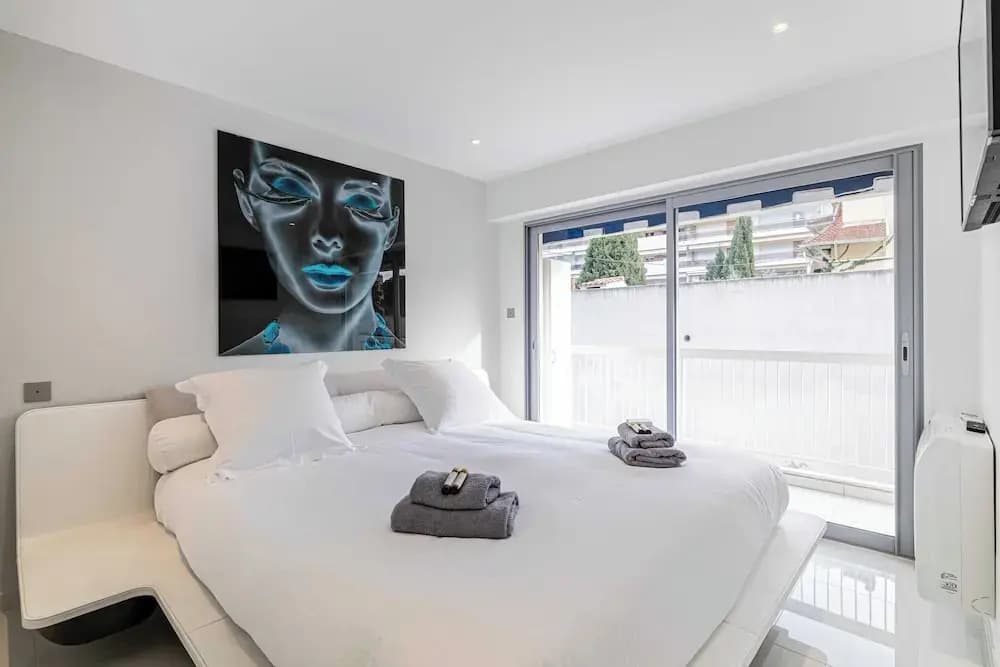 Beautiful 2P Apartment With Sunny Terrace - Photo 1