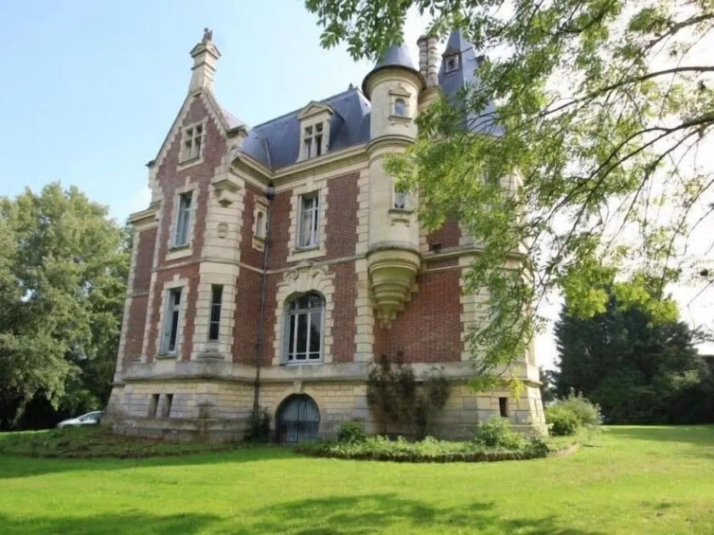 Chateau de Hieville - Photo 1