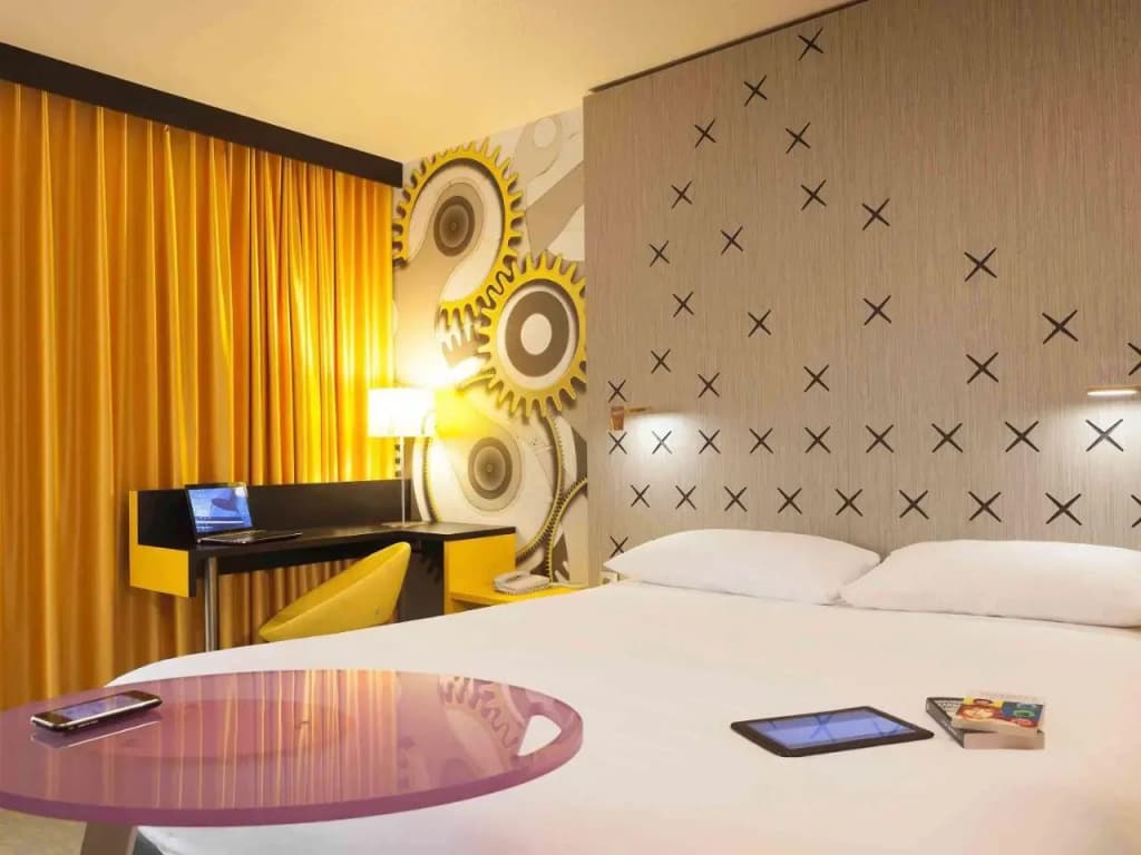 Ibis Styles Besançon - Photo 2