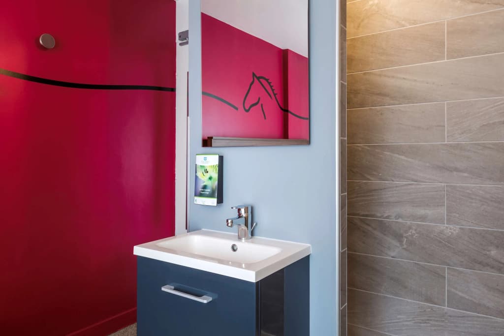 Sure Hotel by Best Western Argentan - Miniature 7