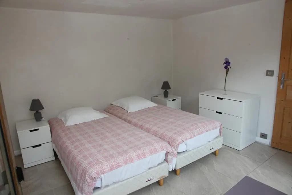 Apartment Ecureuil 200m2, 6 bedrooms - Living room with fireplace - Photo 1
