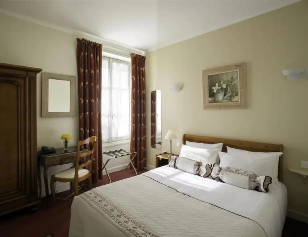 Logis Hôtel Le Plantagenêt - Photo 4