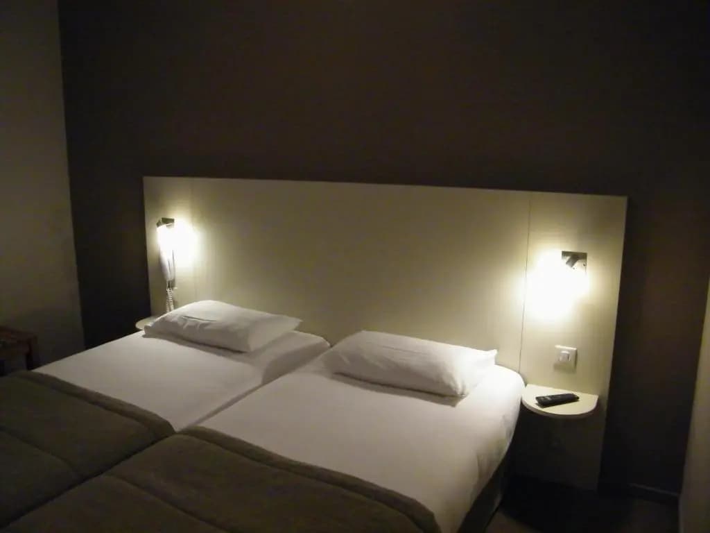 Brit Hotel L'Arrivée Guingamp (Ex:Brit Hotel Armor) - Photo 5