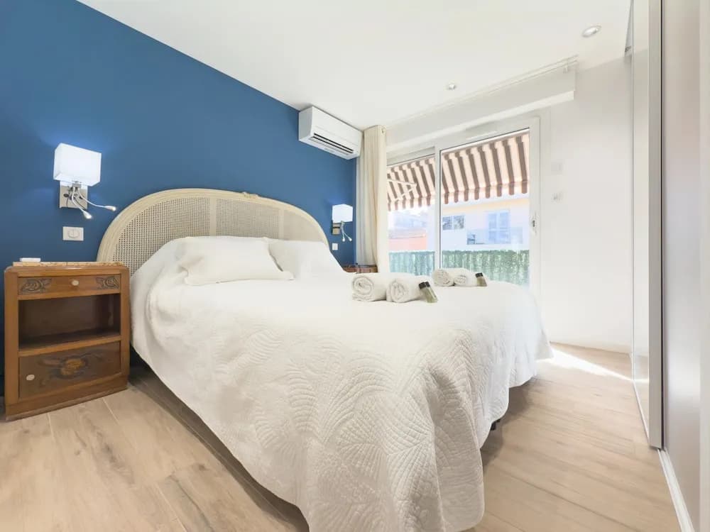 321 Le Marcellin in Cannes - Miniature 8