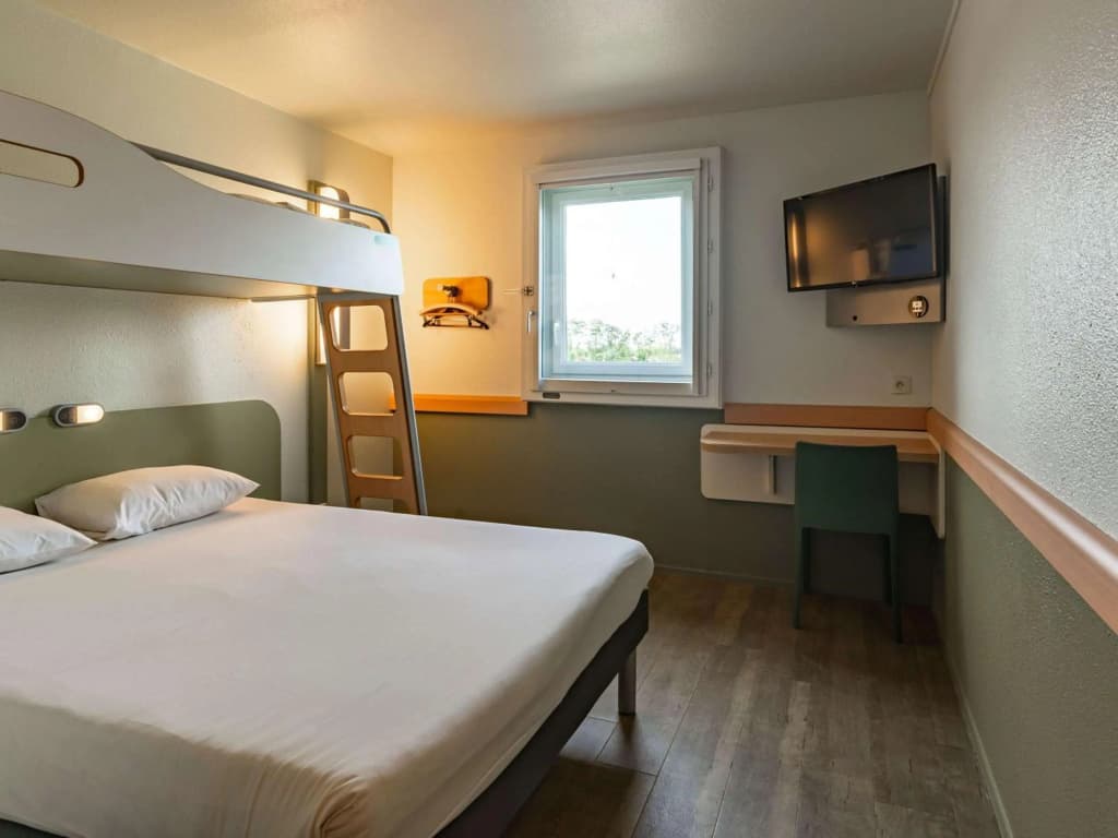 ibis budget Marne la Vallee Pontault Combault - Miniature 7