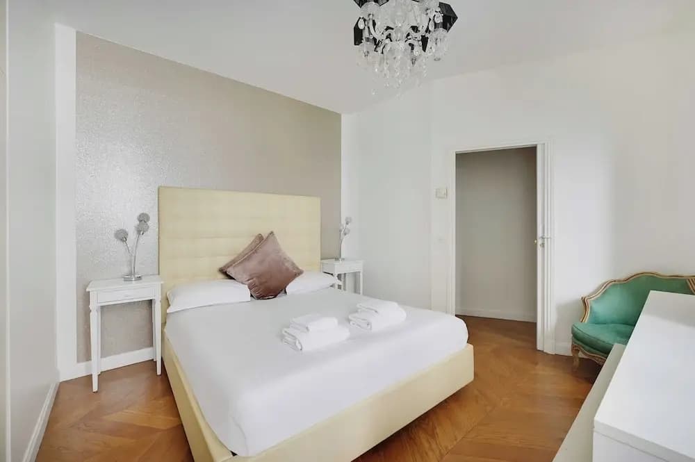 Charming 2br/4p - Georges V / Champs-a%0lysaes - Miniature 7