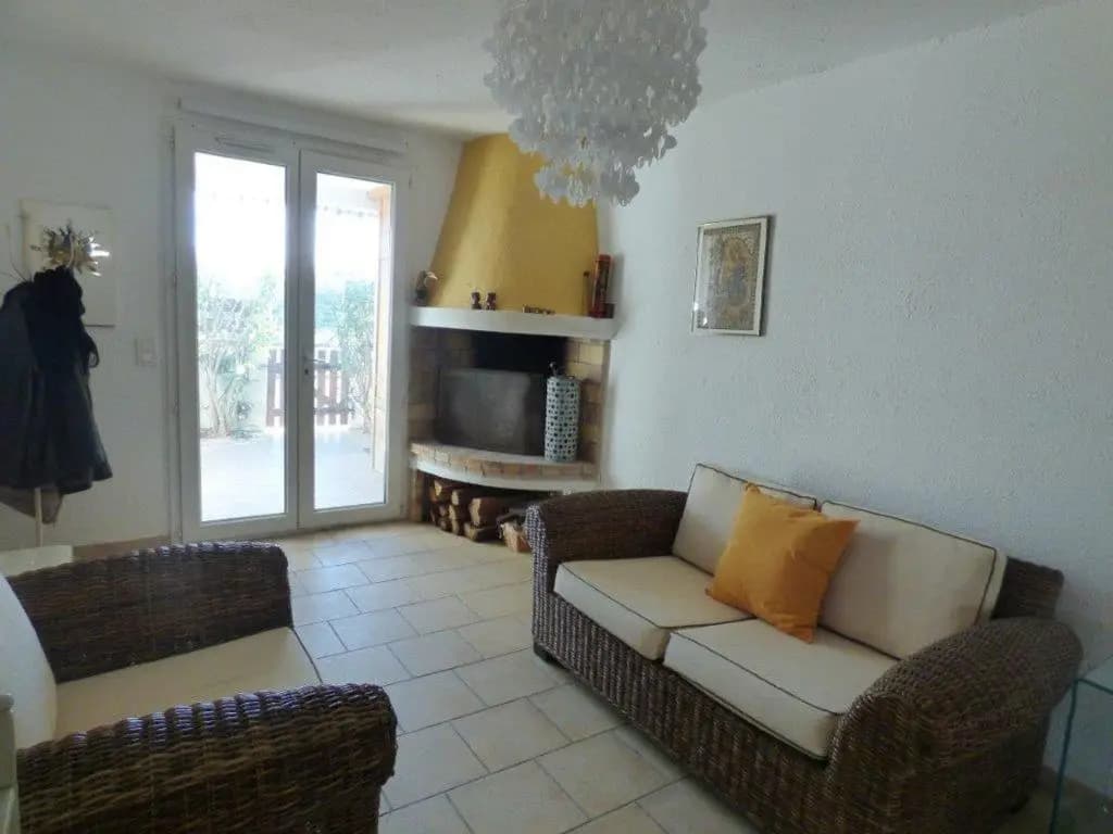Maison Saintes-Maries-de-la-Mer, 3 pièces, 5 personnes - FR-1-475-38 - Photo 1