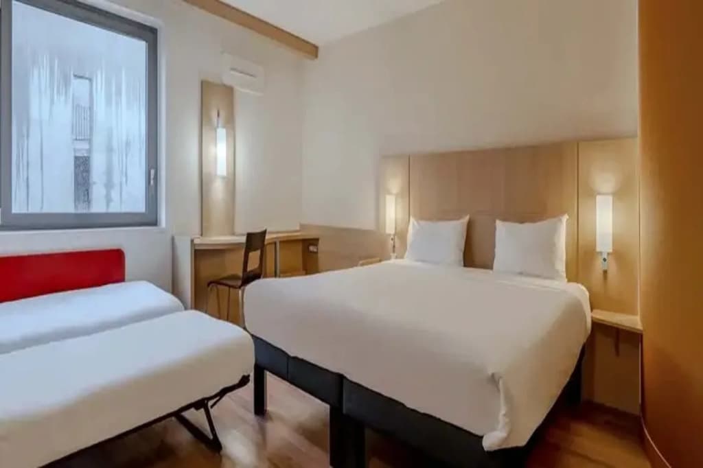 B&B HOTEL Maubeuge Gare - Photo 5