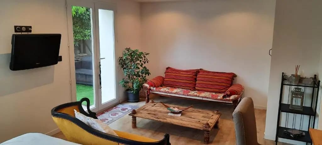 Appartement Arles 35 m2 - Photo 2