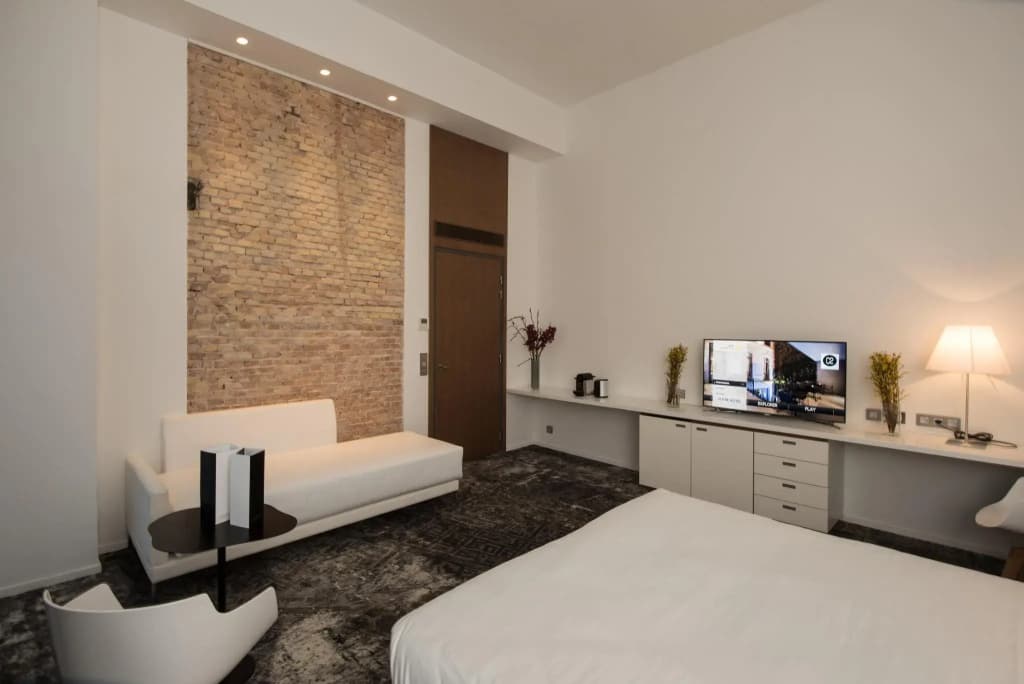 C2 hôtel - Miniature 6